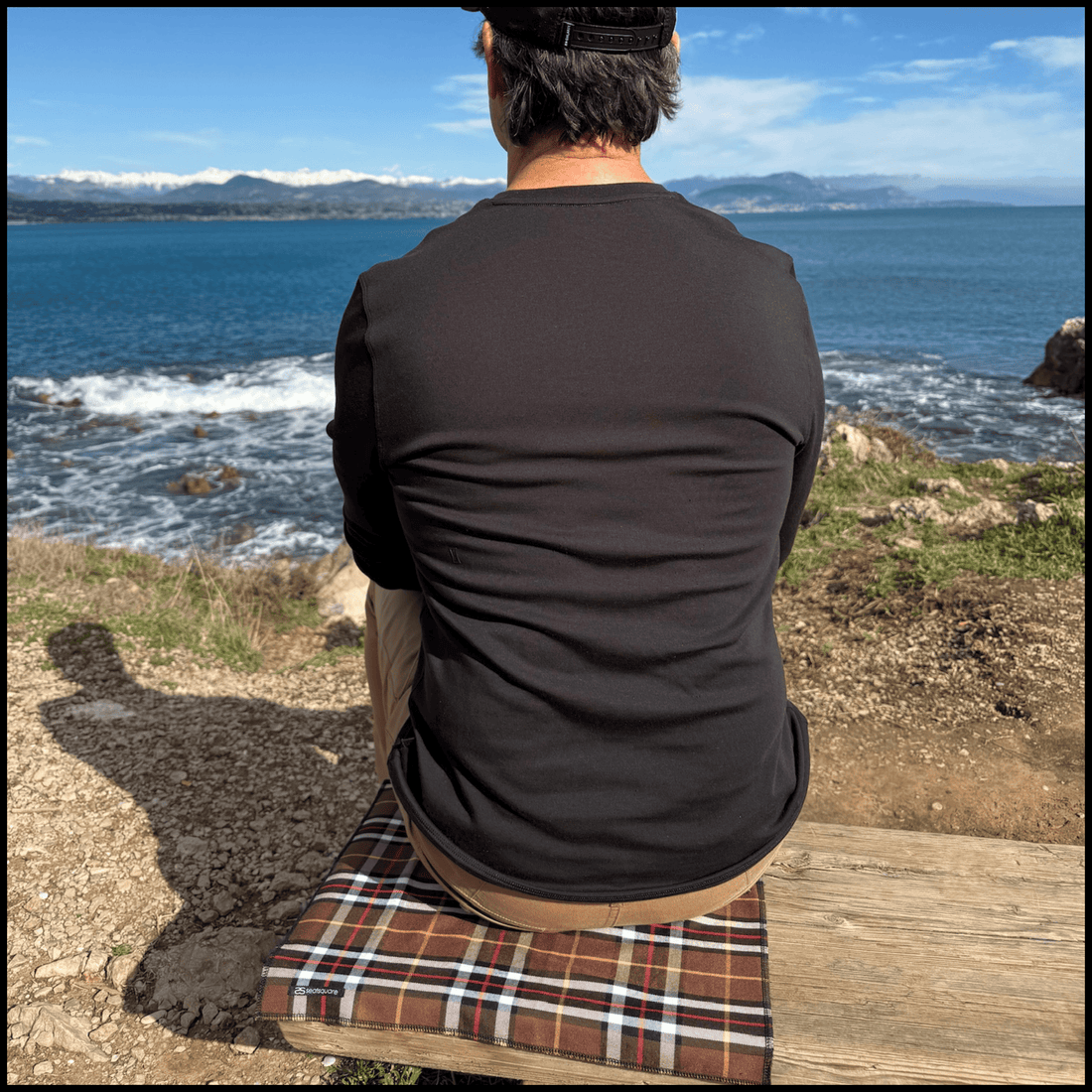 British Plaid Seatsquare - Luxurious Portable Seat Cover & Carry Bag